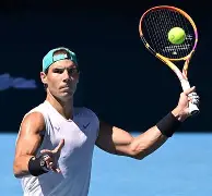 开云体育-纳达尔巅峰对决，莱万多夫斯基与60激战中国队分钟，挺进下一轮胜负难料！的简单介绍